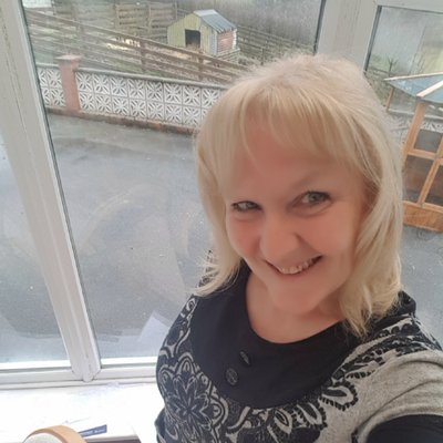 Profile Picture of Gail Bell (@elanwye8) on Twitter