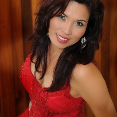 Profile Picture of Elizabeth Desi Chung (@ElizabethDesiCh) on Twitter