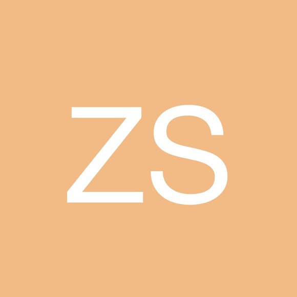 Profile Picture of Zara Smallcombe (@brocolini321) on Poshmark