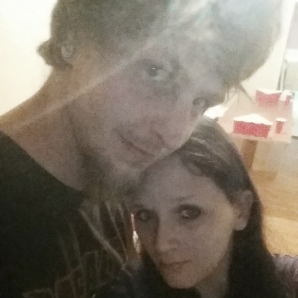 Profile Picture of Andrew Pettit (@smokey6688) on Poshmark