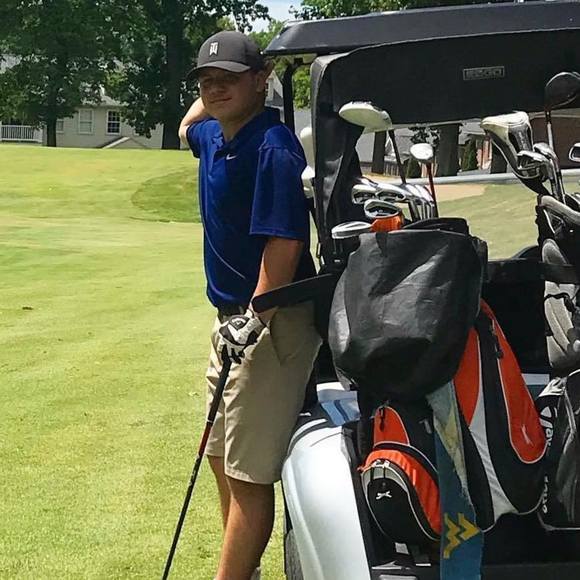 Blake Gower - Poshmark Profile Picture of Blake Gower (@blake1142) on Poshmark