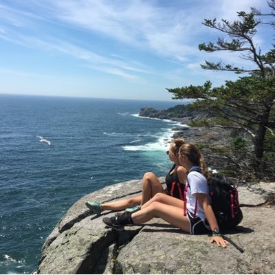 Profile Picture of Elizabeth Huebner (@elizabethh_2019) on Twitter