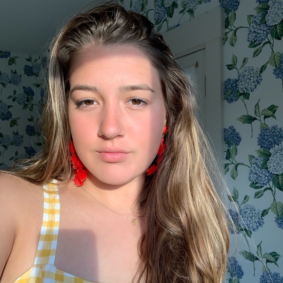 Profile Picture of Jordan Bernier (@jordanbernier24) on Poshmark