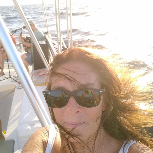 Profile Picture of Cindy Crain (@cincin50) on Poshmark