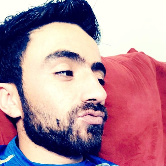 Profile Picture of Younis Wahdat (@younis1988) on Poshmark