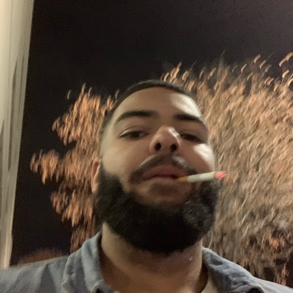 Profile Picture of Isaac Jones (@isaacjones489) on Poshmark