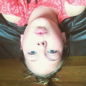 Profile Picture of Chloe Quick (@theofficalchloe) on Myspace