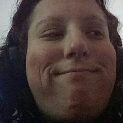 Profile Picture of Amanda Pratoussy (@roxas7890) on Twitter