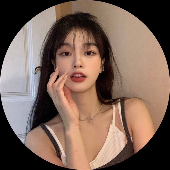 Profile Picture of Kwang Kwang (@kwangl93212) on Poshmark