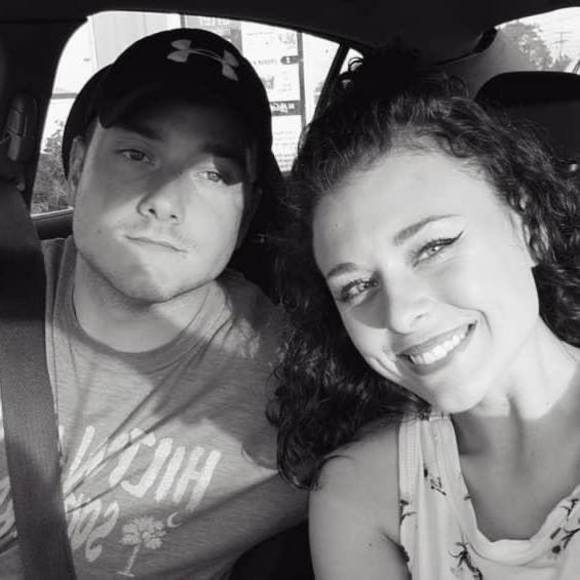 Tyler Mounts - Poshmark Profile Picture of Tyler Mounts (@tylermounts) on Poshmark