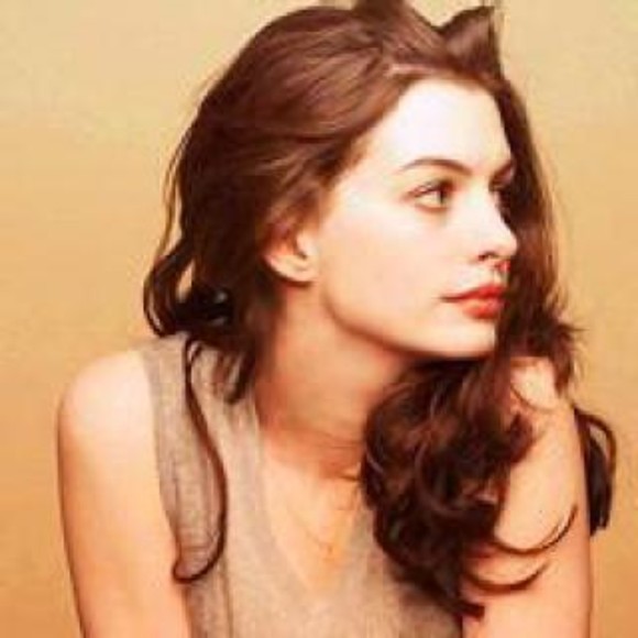 Profile Picture of Lewis Jeremy (@yaqrofvwmwf060) on Poshmark