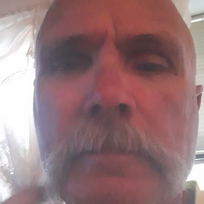 Profile Picture of Robert Langlois (@RobertL00780358) on Twitter