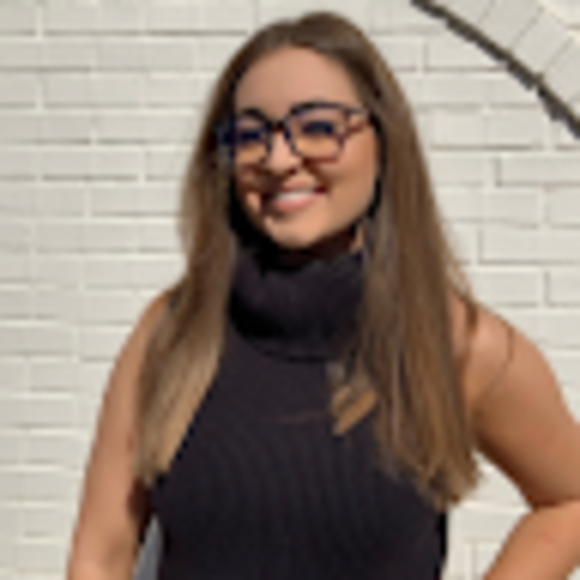 Profile Picture of Julianne Mackey (@juliannemackey1) on Poshmark