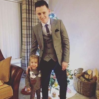 Profile Picture of Darren McKenzie (@Durrann92) on Twitter
