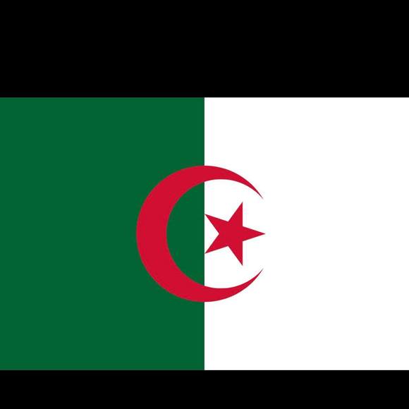 Profile Picture of Algerie Algerie (@algeriealgerie) on Poshmark