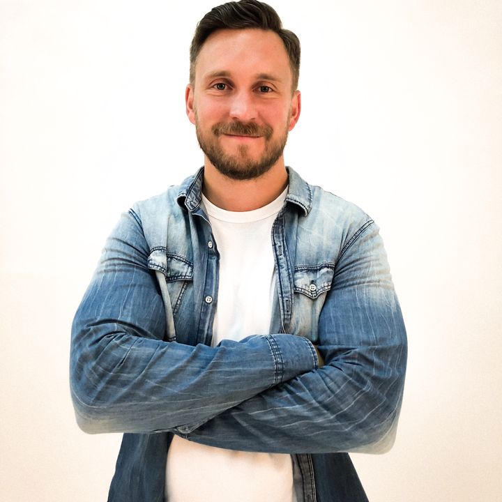 Profile Picture of Tim Castle (@@timcastle5) on Tiktok