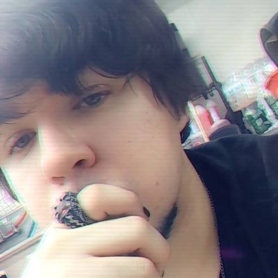 Profile Picture of Mark  🐉 (@CalorStainer) on Twitter