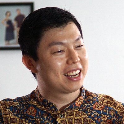 Profile Picture of Yu Ren Chung (@renchung) on Twitter
