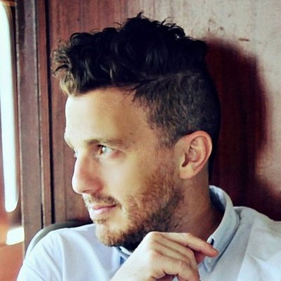 Profile Picture of J.R. Moore (@JRMooreMusic) on Twitter