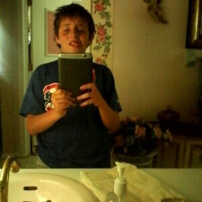 Profile Picture of Nikko Sampiere (@nikko_sampiere) on Twitter