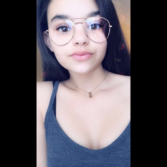 Monique Armijo - Poshmark Profile Picture of Monique Armijo (@moniqueavendano) on Poshmark