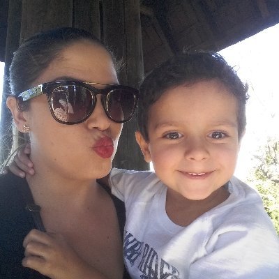 Profile Picture of Taise Sniadowski (@SniadowskiTaise) on Twitter