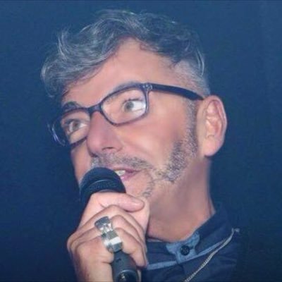 Profile Picture of Pat Kent (@rosmhictreoin) on Twitter