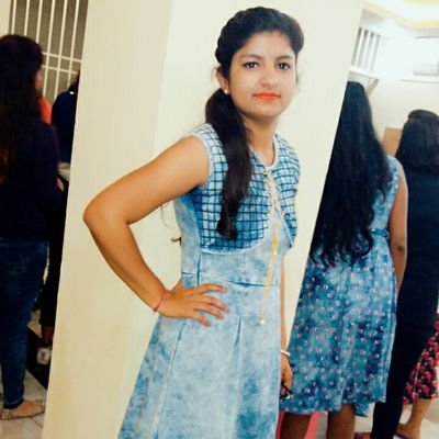 Profile Picture of Sapna Gandhi (@sanaarora8) on Twitter