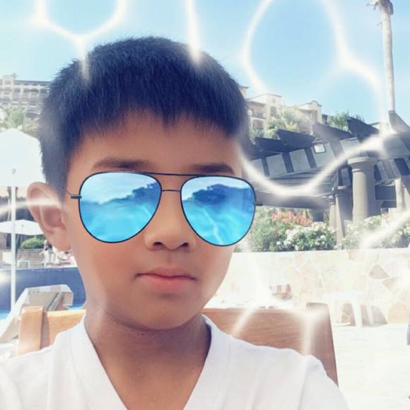 Profile Picture of Andrew Ngo (@andrew_ngo) on Poshmark