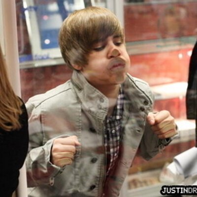 Profile Picture of Bieber Fans (@JayBiebsOnTyra) on Twitter