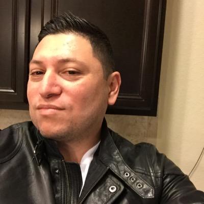 Profile Picture of Julio Justiniano (@juliojustiniano) on Twitter