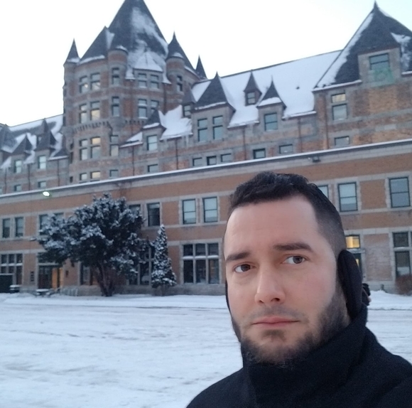 Profile Picture of Jairo Lizardo (@jlizardolizardo) on Poshmark