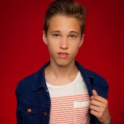 Profile Photo of I Love Ryan Beatty (@TheClaireBeatty) on Twitter