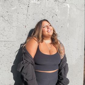 Profile Picture of Tori Matthews (@toriloaf) on Pinterest