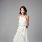 Profile Picture of Crystal Li (@misscrystalli) on Youtube