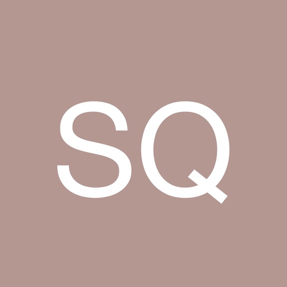Profile Picture of Susana Quinteros (@_susyyyq) on Poshmark
