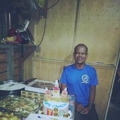 Profile Picture of Carlos  Sison (@carloslumacadsiso) on Tiktok