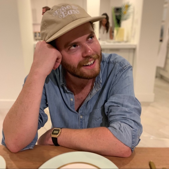 Profile Picture of David Ewing (@highfivedavid) on Poshmark