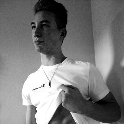 Profile Picture of Krejčí Adam (@KrejAdam1) on Twitter