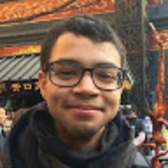 Profile Picture of Adam Siegel (@adamksiegel) on Poshmark