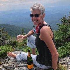 Deborah Schillbach - Tiktok Profile Picture of Deborah Schillbach (@@deborahschillbach) on Tiktok