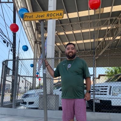 Profile Picture of Señor Joel E. Rocha (@profejrocha) on Twitter