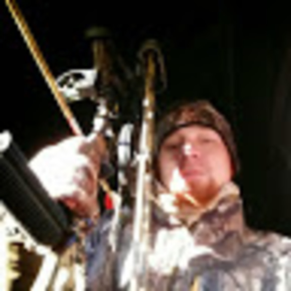 Profile Picture of Mathew Gelner (@mathewgelner) on Poshmark