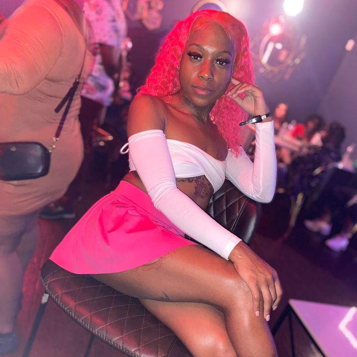 Profile Picture of megan Alexander (@iannaflame) on Tiktok