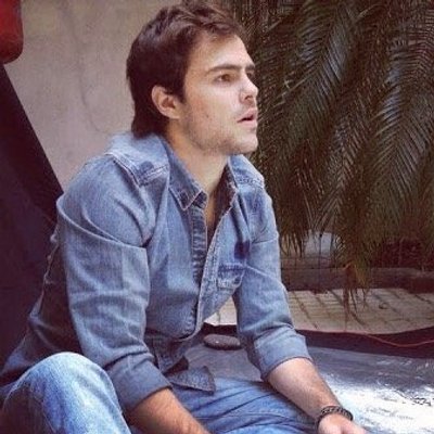 Profile Picture of Peter Lanzani (@PeterLanza_VV1) on Twitter