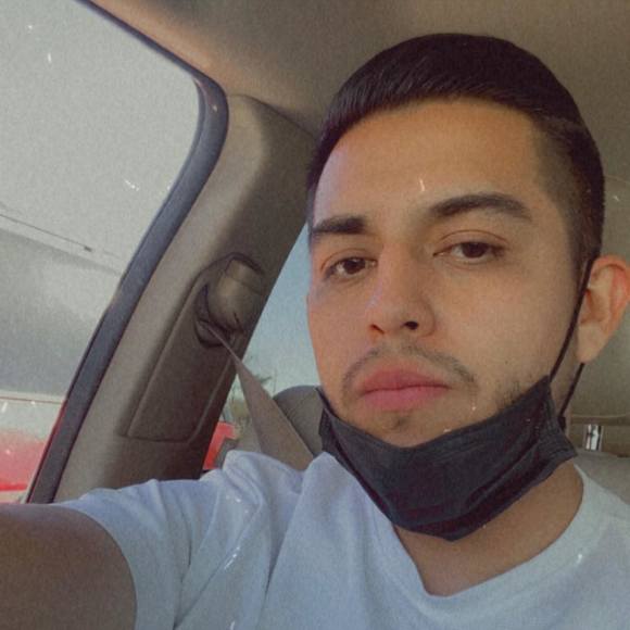 Profile Picture of Heraclio Garcia (@heracliog12) on Poshmark