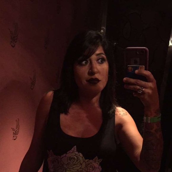 Profile Picture of Bianca Ramos (@missbianx7) on Poshmark