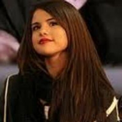 Profile Picture of Paula Salazar (@paulasalazar98) on Twitter