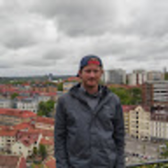 Profile Picture of Philip Curll (@philipcurll) on Poshmark