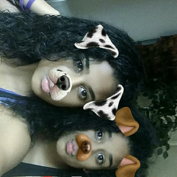 Profile Picture of Brianna Petterson (@cutybyheart) on Poshmark